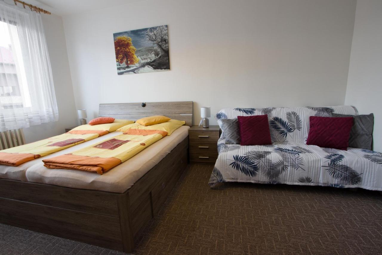 Apartmán u Klínovce Kovářská Exterior foto