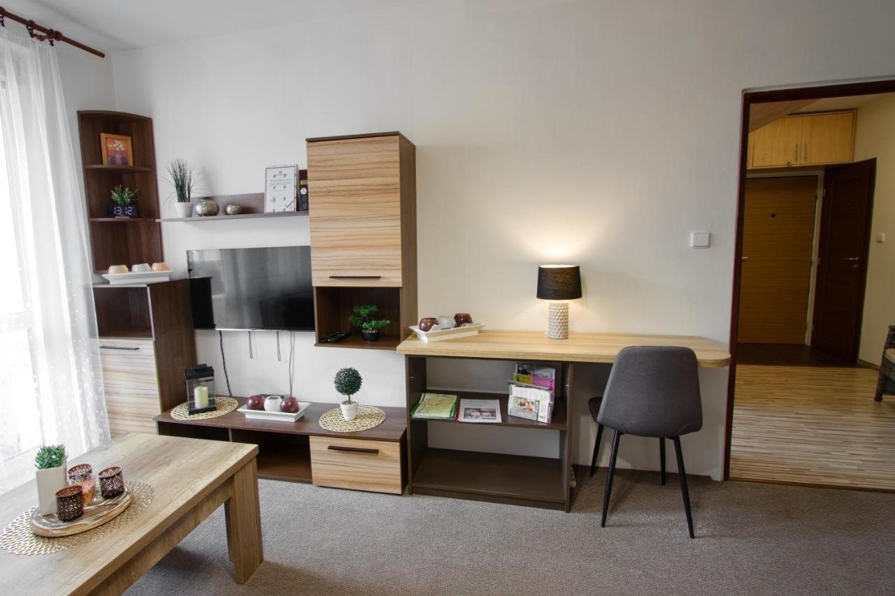 Apartmán u Klínovce Kovářská Exterior foto