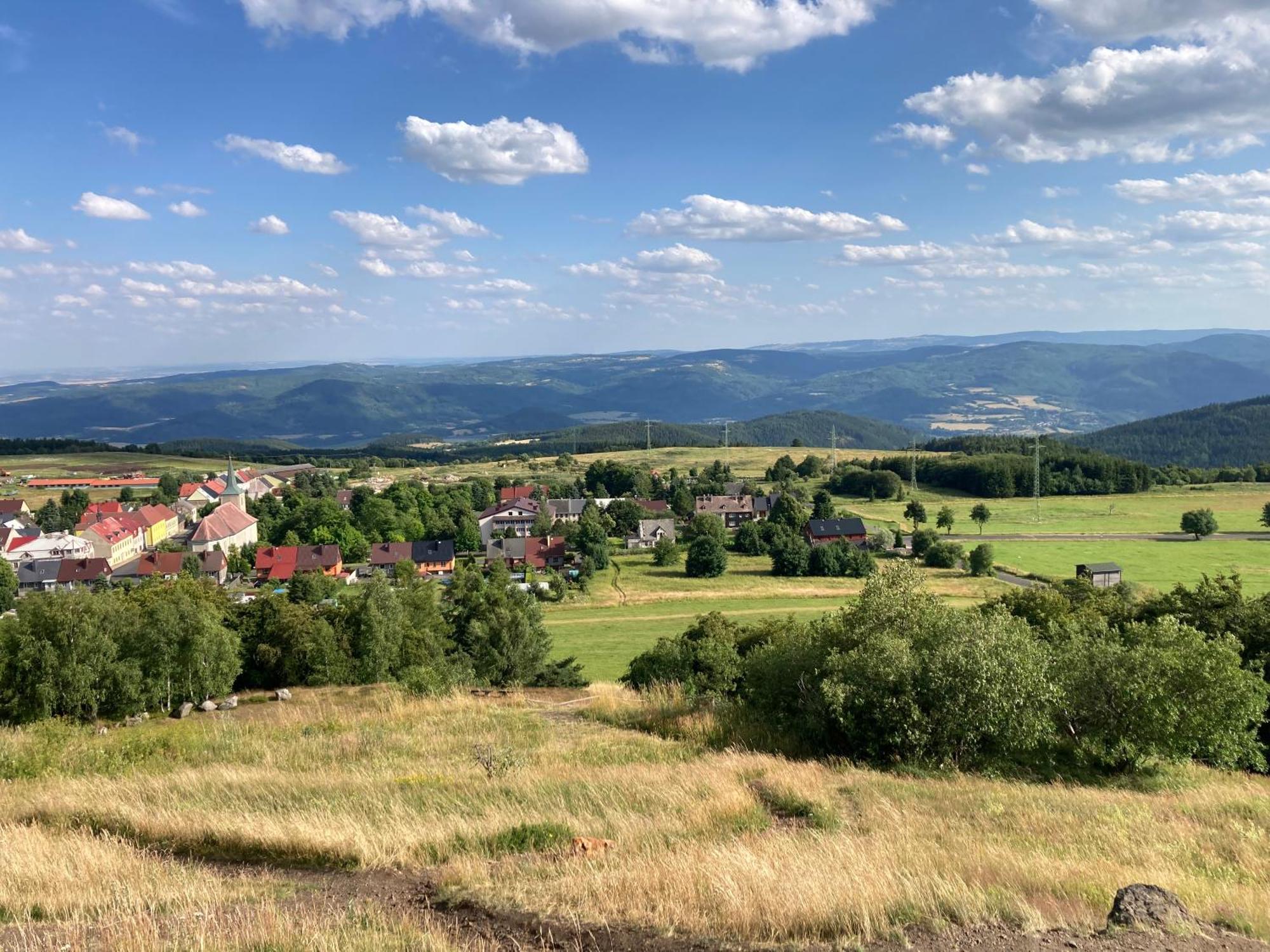 Apartmán u Klínovce Kovářská Exterior foto
